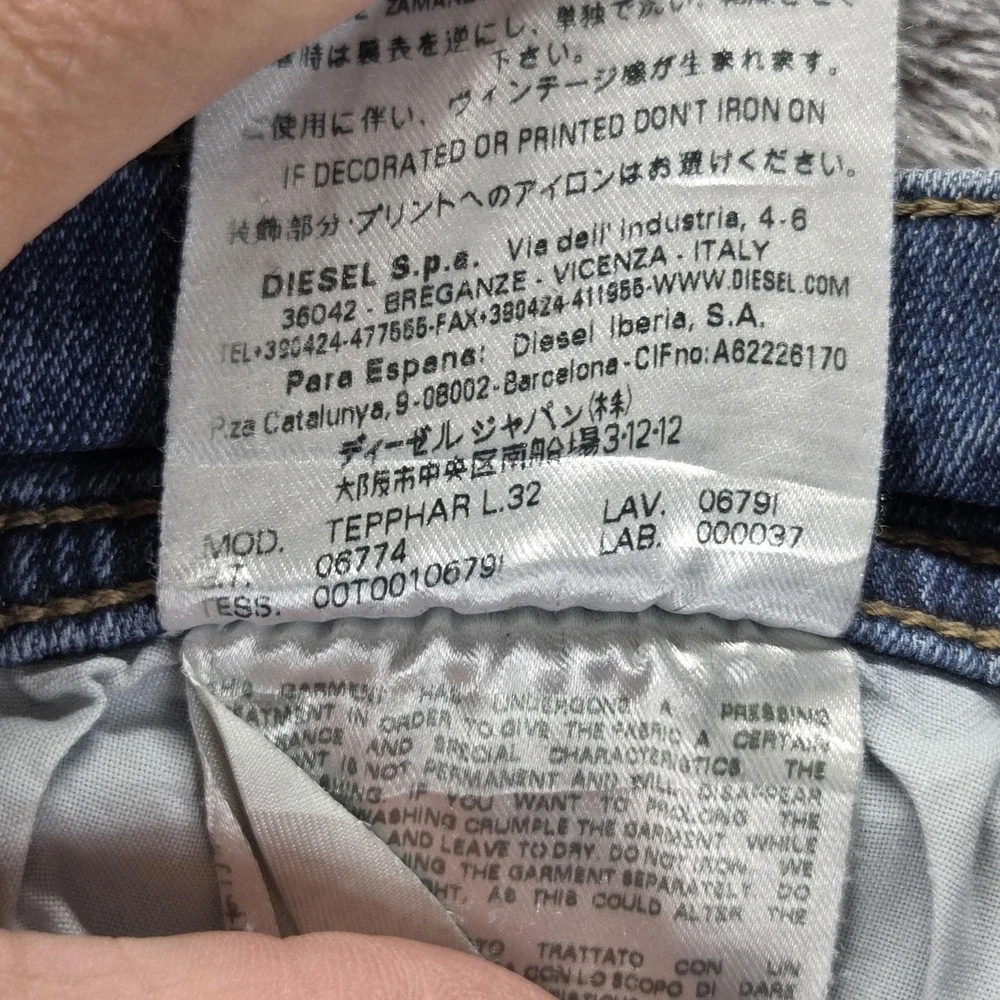 Diesel Jeans Mens 32x32 Blue Tepphar Slim Carrot Button Fly Distressed 0679I
